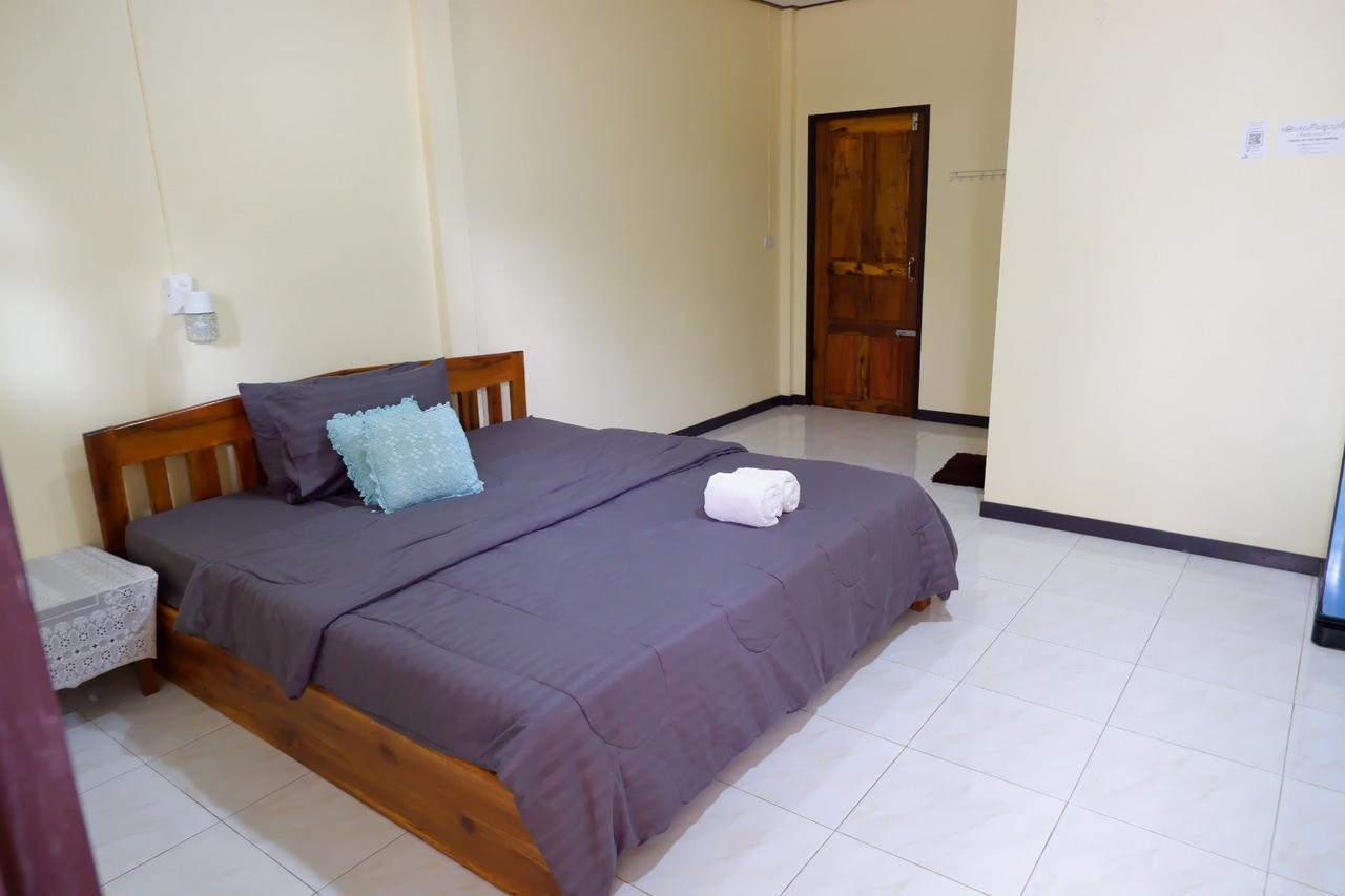 Baansuan Resort Don Sak Extérieur photo