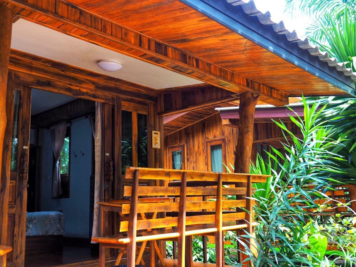 Baansuan Resort Don Sak Extérieur photo
