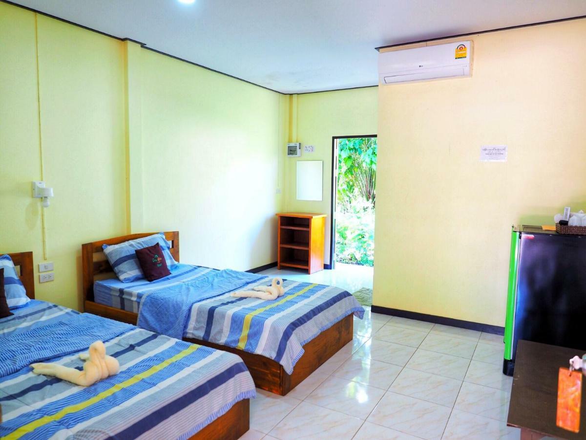 Baansuan Resort Don Sak Extérieur photo